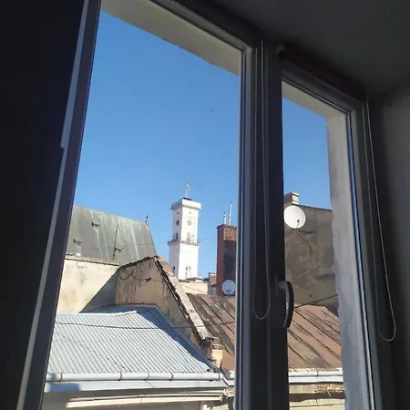 On Staroyevreyska Near Square 아파트