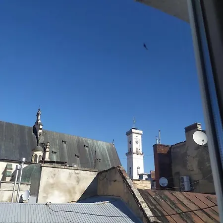 Apartamento On Staroyevreyska Near Square *