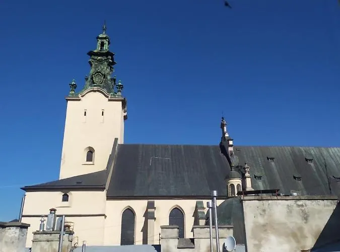 On Staroyevreyska Near Square Apartamento Leópolis